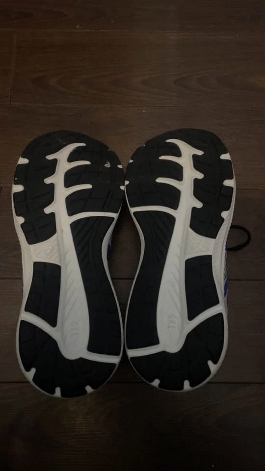 Women's Shoes Size 7 - photo 3