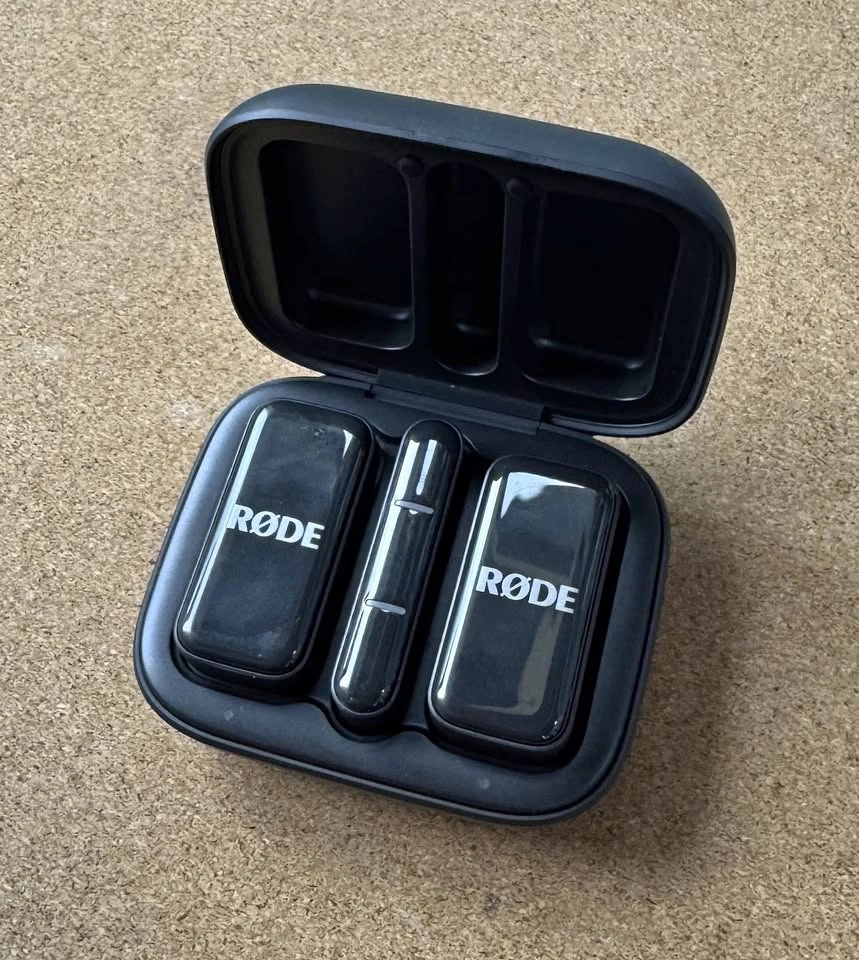 LIKE NEW - Rode Wireless Micro Microphone Kit - USB-C