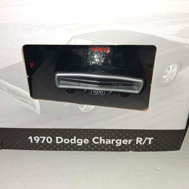Rastar 1970 Dodge Charger R/T 1:16 scale Black - photo 3