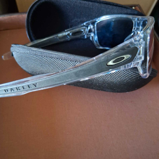 Oakley sunglasses - photo 2