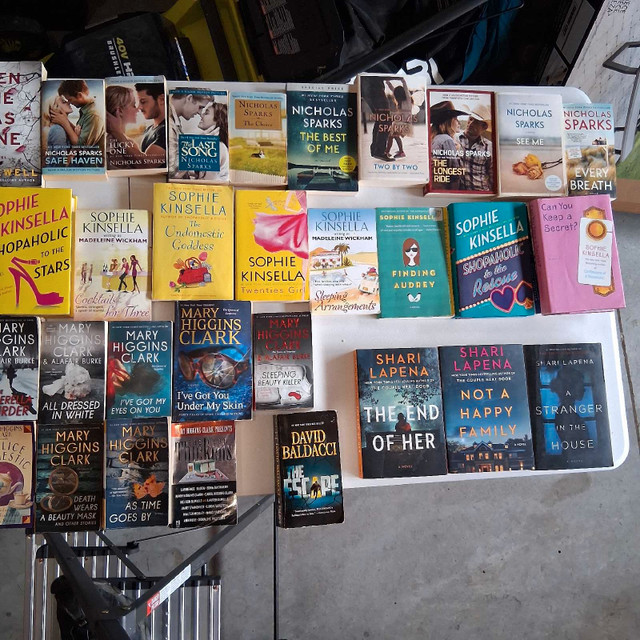 Sophie Kinsella Books - 10 Book Collection - photo 2