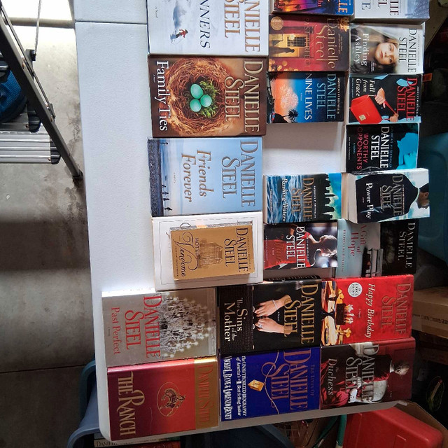 Mother's Danielle Steel Complete collection - photo 3
