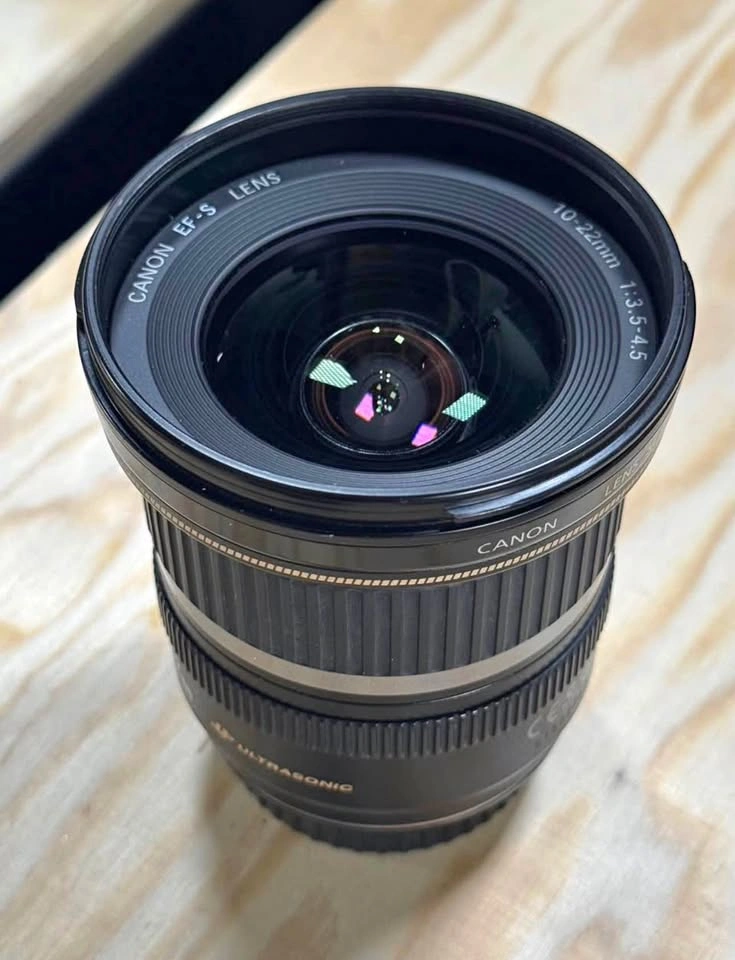 Used - Good Canon 10-22mm EF lens