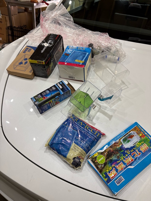 Fish and Aquarium Accessories - photo 3