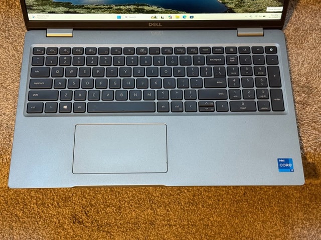 Dell Precision 3561 Business Laptop (11th gen i7, 16GB RAM) - photo 2