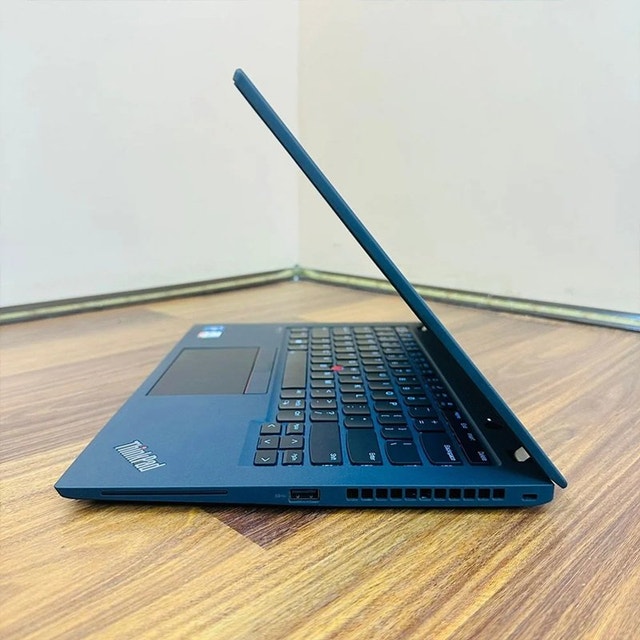 Lenovo ThinkPad P14s Laptop (Core i7, Nvidia Graphics, 16GB RAM) - photo 3