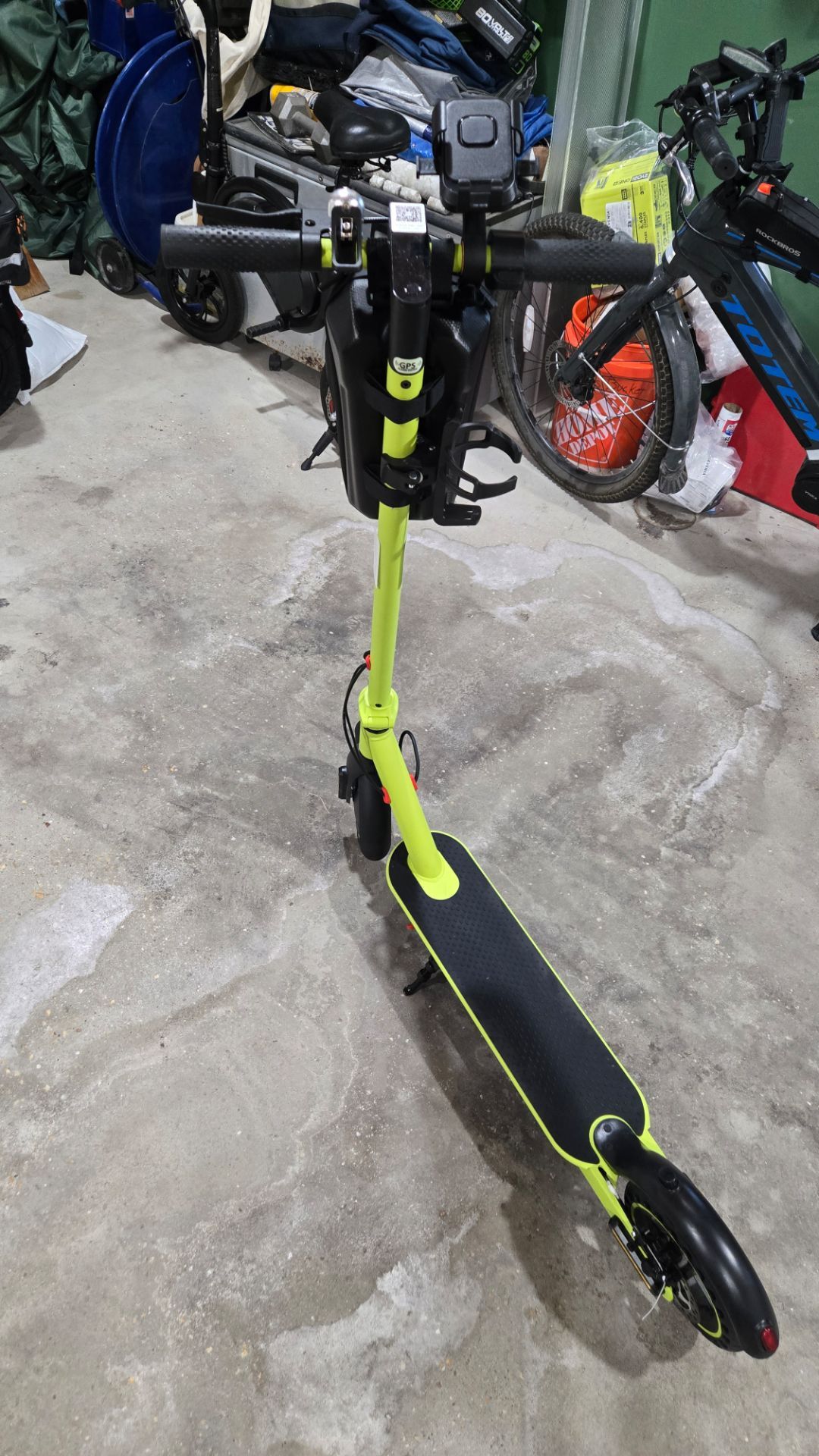 Yellow/Green Electric Scooter | 350W | 19MPH | 22 Mile Range — $ - photo 2