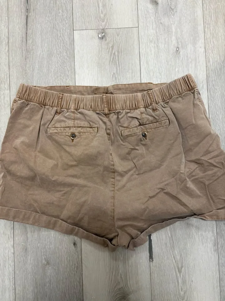 Old Navy Ladies 2x Casual Shorts - Tan - photo 3