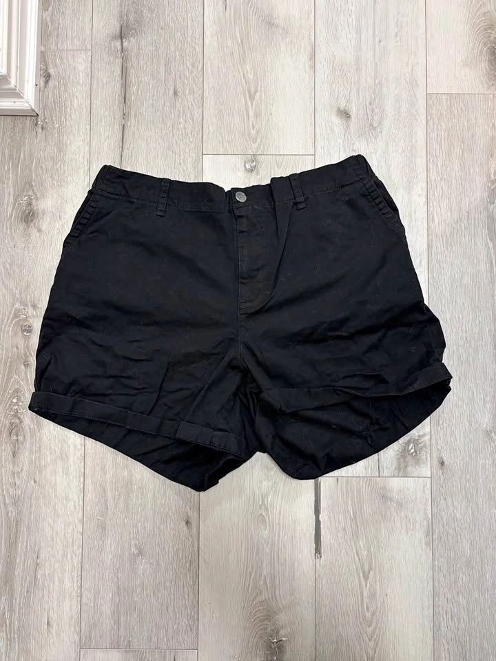 Old Navy Ladies 2x Casual Shorts
