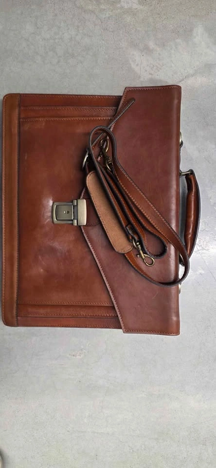 Briefcase - Time Resistance - The Magus - photo 3