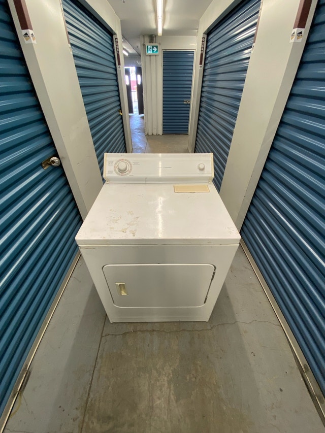 WHITE ELECTRIC DRYER - photo 3