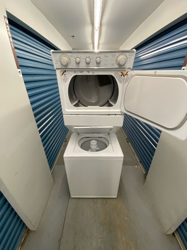 WHITE STACKABLE LAUNDRY MACHINE - photo 4