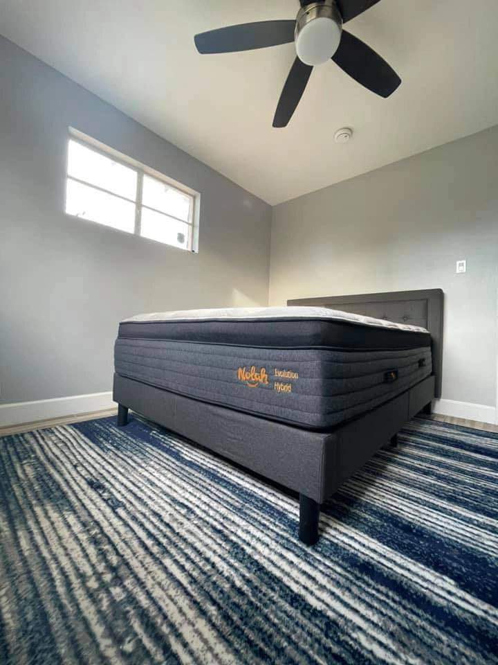 Nolah Evolution 15'' Queen Mattress - Plush Pillow Top - photo 2