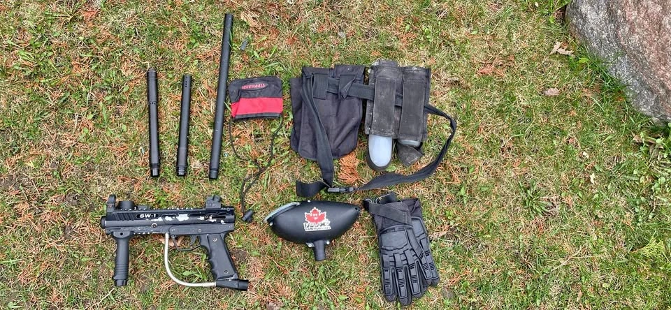 Paintball Gear Lot - SW-1 Marker, Barrels, Pod Belt, Gloves