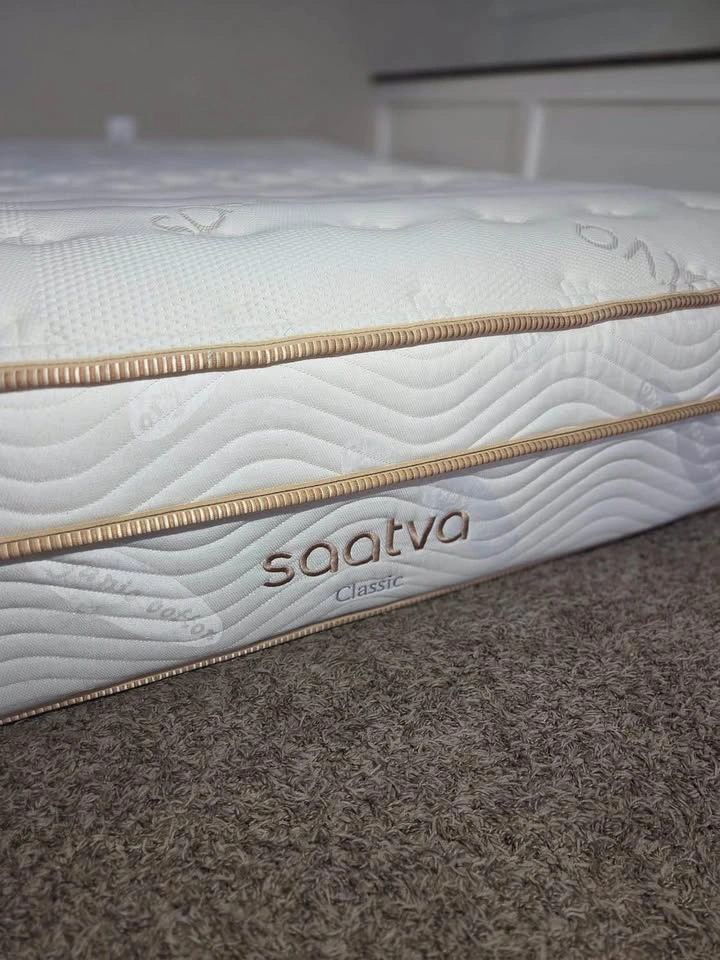 Saatva Classic Mattress, Luxury Firm, Queen - photo 3