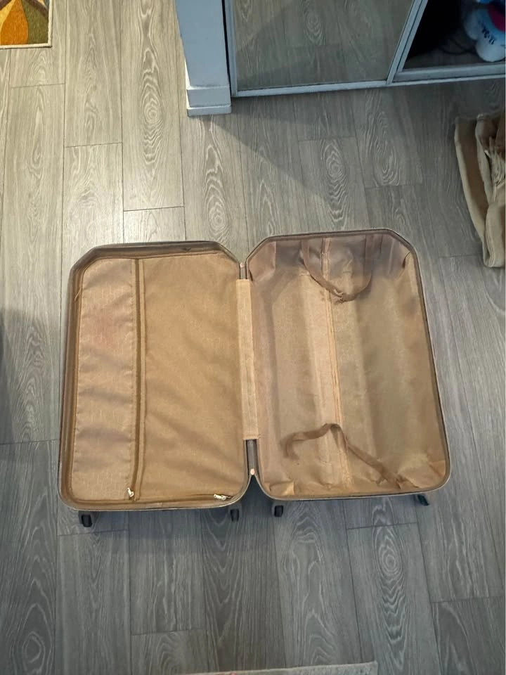 Rose Gold Hardside Luggage - photo 5