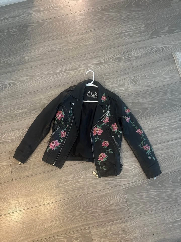 Black Genuine Leather Jacket Floral - Limited Edition - photo 2