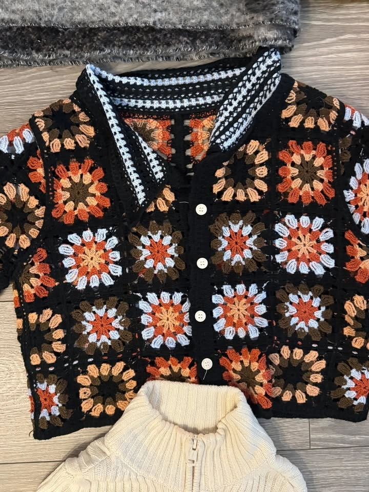 Sweater & Scarf Lot - Small/XS - photo 3