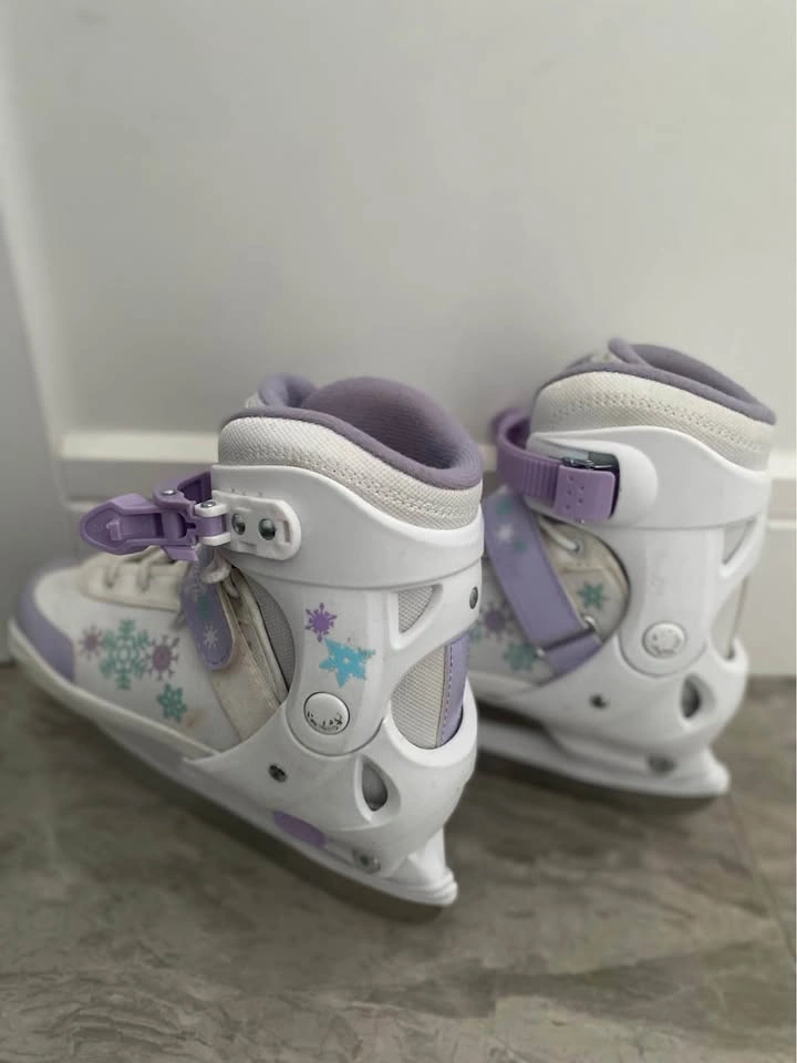 Girl skates (Fits kids 12, 13, 1, & 2) - photo 4