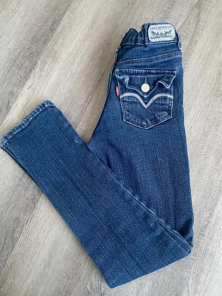 Levis Kids Skinny Jeans Size 8 - photo 5