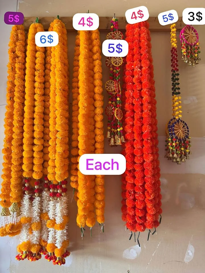 Marigold artificial garland thumbnail