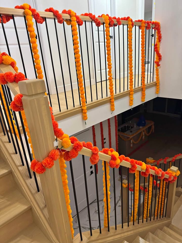 Artificial Flower Garlands & Torans