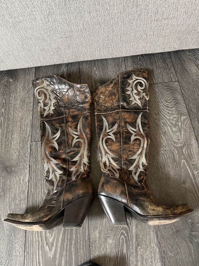 Dan Post Knee High Cowboy Boots Size 8 - photo 3