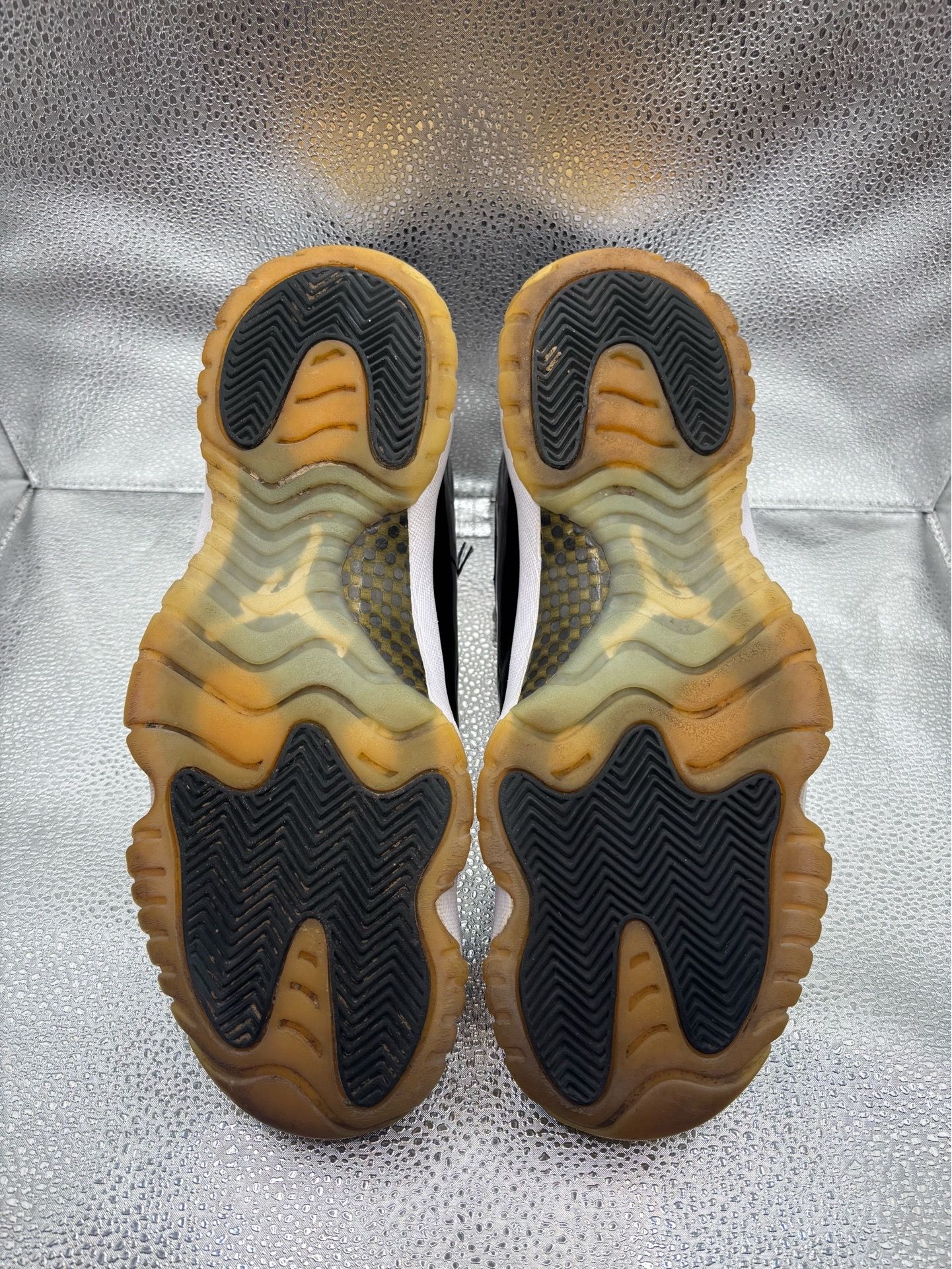 Air Jordan 11 Gratitude DMP - photo 3