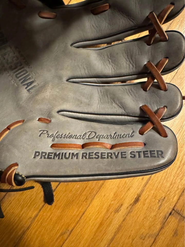 Easton PRO COLLECTION 13” Softball Glove - photo 5