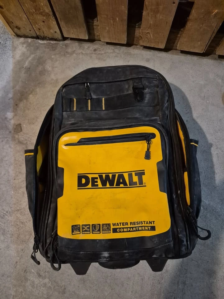 FULL TOOL SET – DEWALT + Accessories - photo 4