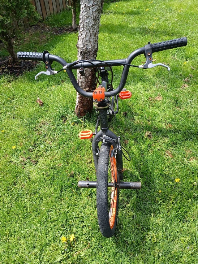 Huffy BMX Bike 20" Wheels w/ Pegs & Gyro - photo 4