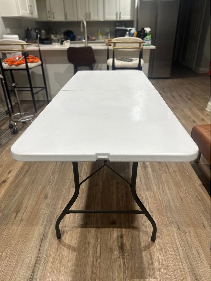 6-Foot White Folding Table - photo 4