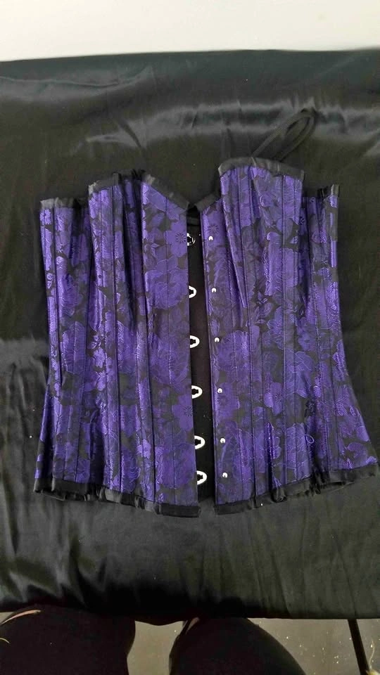 Sexy Purple & Black Steel-Boned Floral Corset