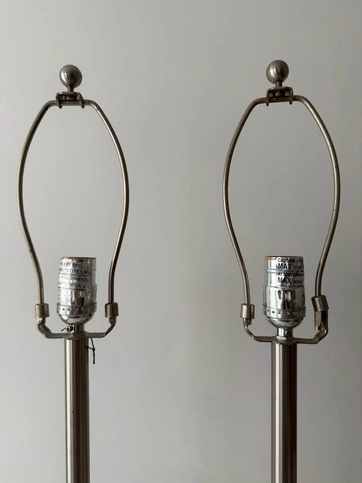 Pair of table lamps with fabric shades - photo 3