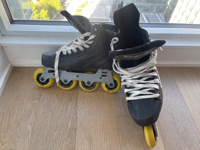 CCM Roller Blades - Size 5 - photo 3