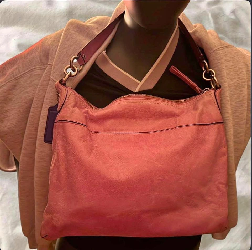 Coach pink Poppy Perri Hippie crossbody bag