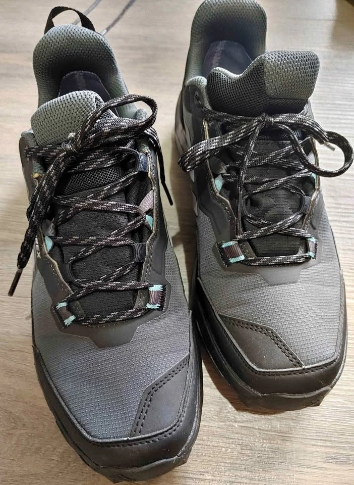 ADIDAS TERREX Hiking Shoes GTX WOMEN'S Size 8