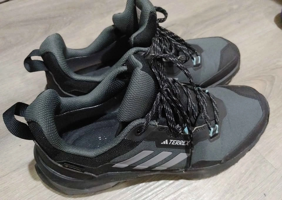 ADIDAS TERREX Hiking Shoes GTX WOMEN'S Size 8 - photo 2