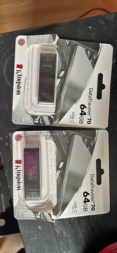2 USB C 64 GB
