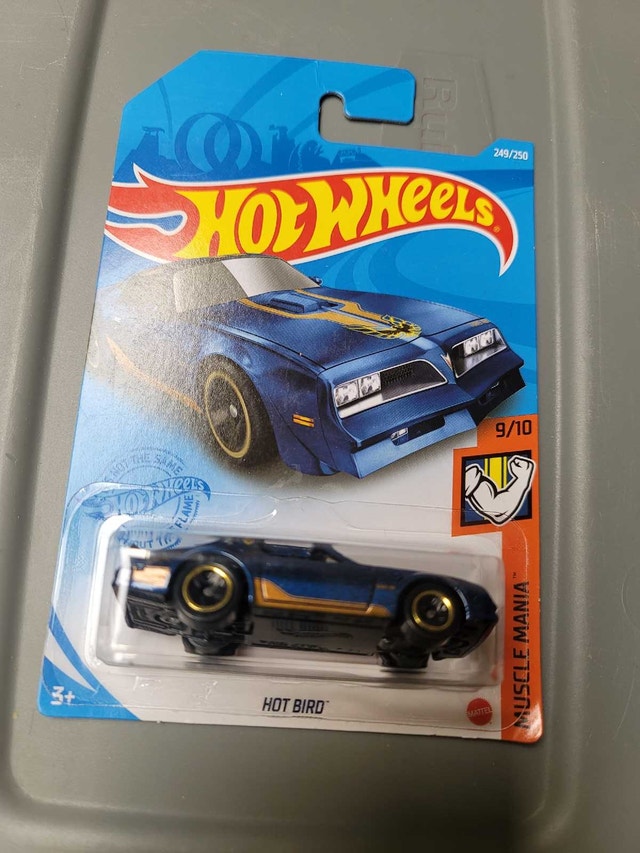 Hot Wheels Hot Bird