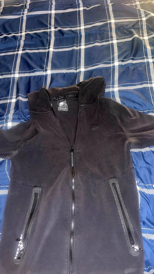 Black Nike Tech Fleece Full Zip Hoodie