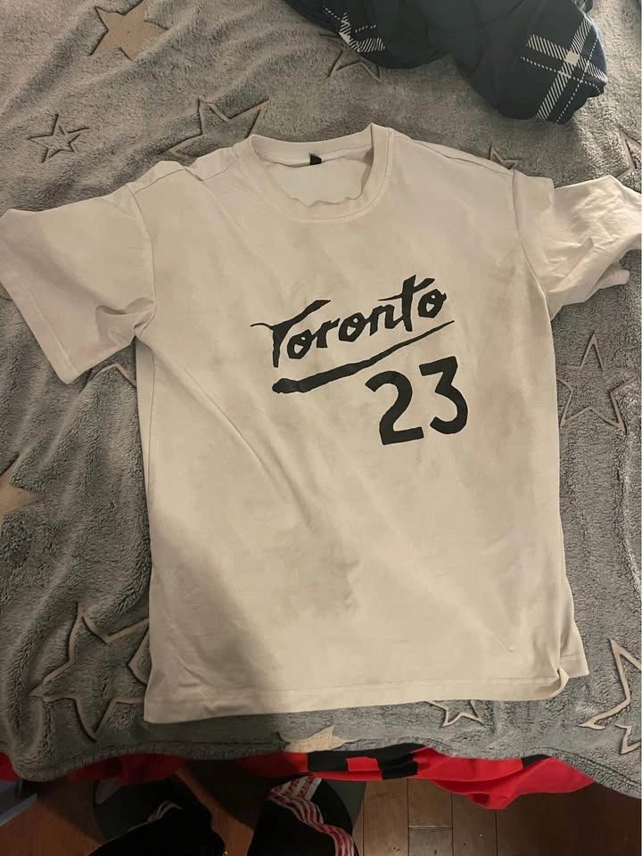 Oversized Graphic Tee