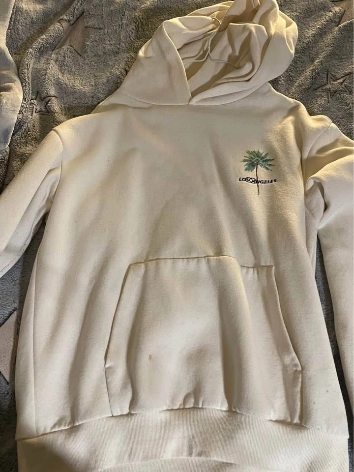 Urban Heritage Resort Graphic Hoodie (M)