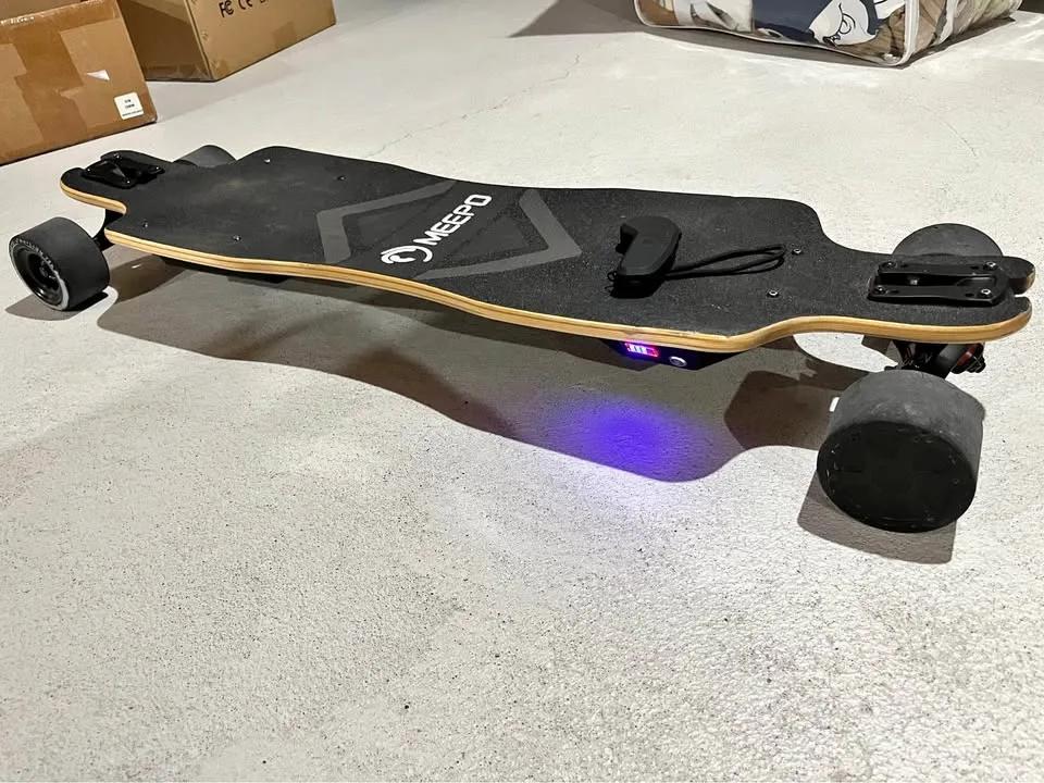 🛹 Meepo Classic Electric Skateboard – Great Condition thumbnail