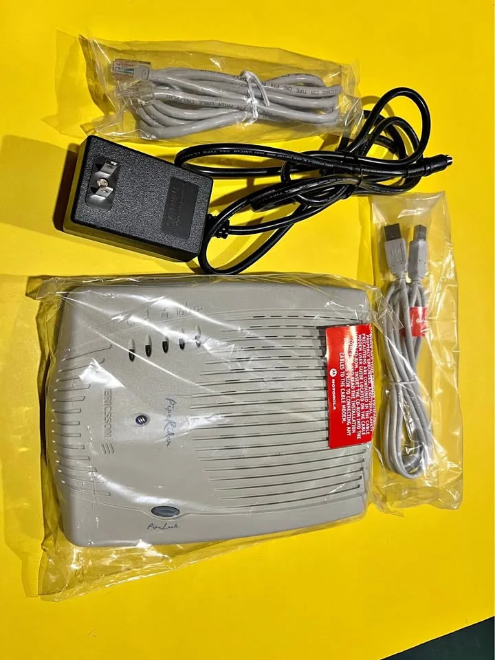 Ericsson HM200C PipeRider Cable Modem – New in Packaging! thumbnail