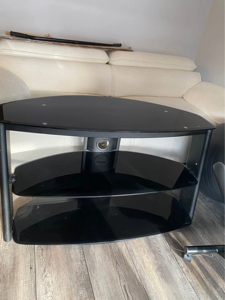 Modern Glass TV Console - PICKUP TODAY (Vaughan) ⚡️