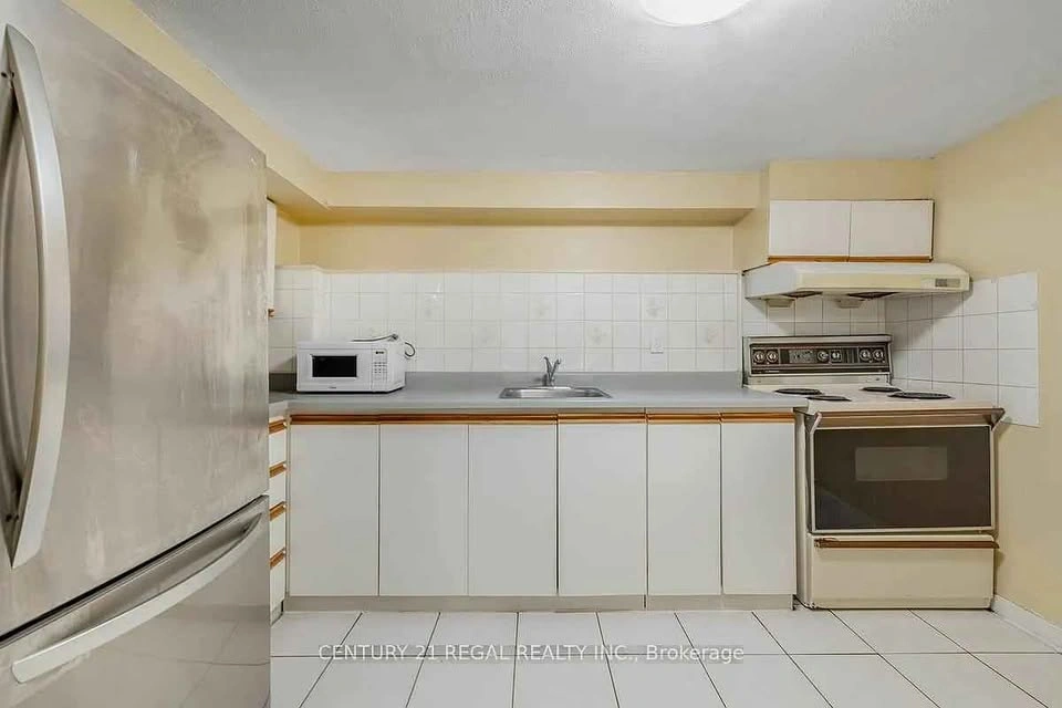 1 Bed 1 Bath - House - photo 2