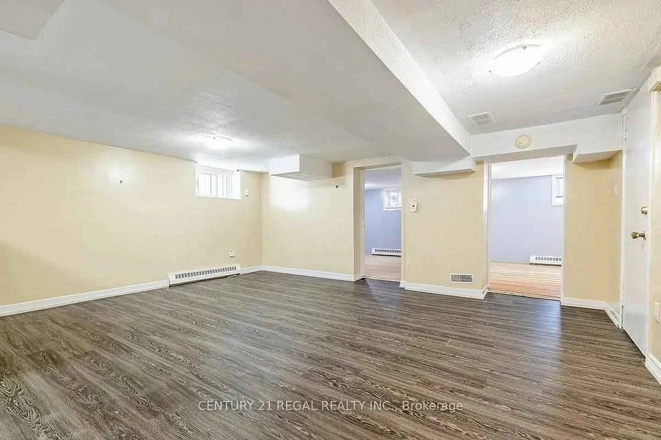 1 Bed 1 Bath - House - photo 5