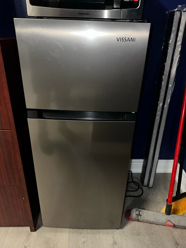 Like New - Never Used - Mini Refrigerator