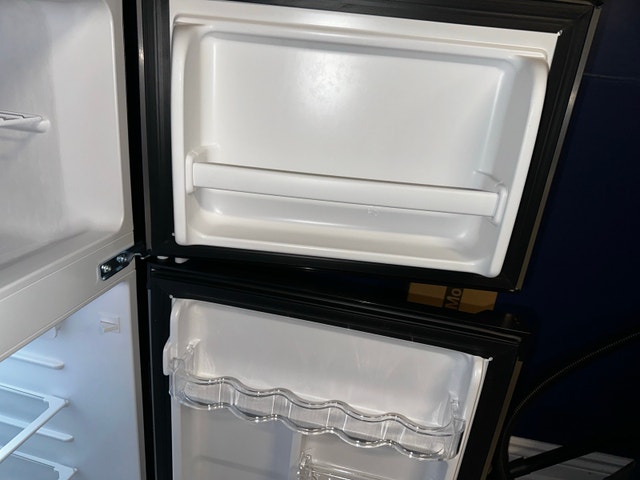 Like New - Never Used - Mini Refrigerator - photo 5